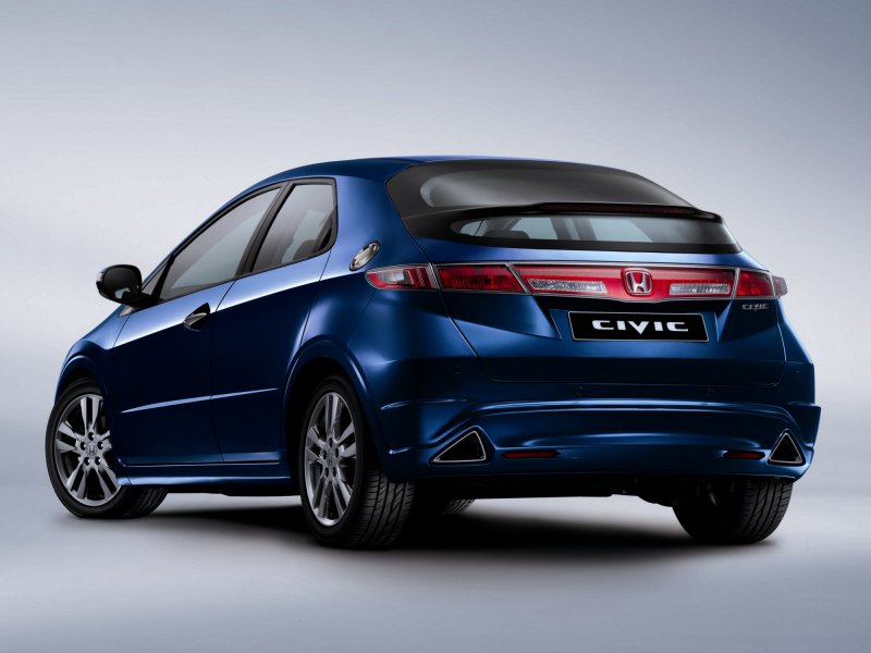 Купить фаркоп на Honda в Тюмени